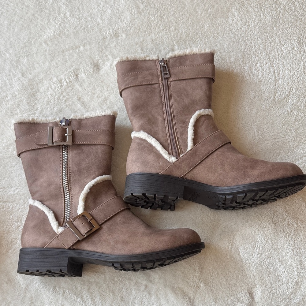 Charles By Charles David Tan Moto Boots - Picture 7 of 7